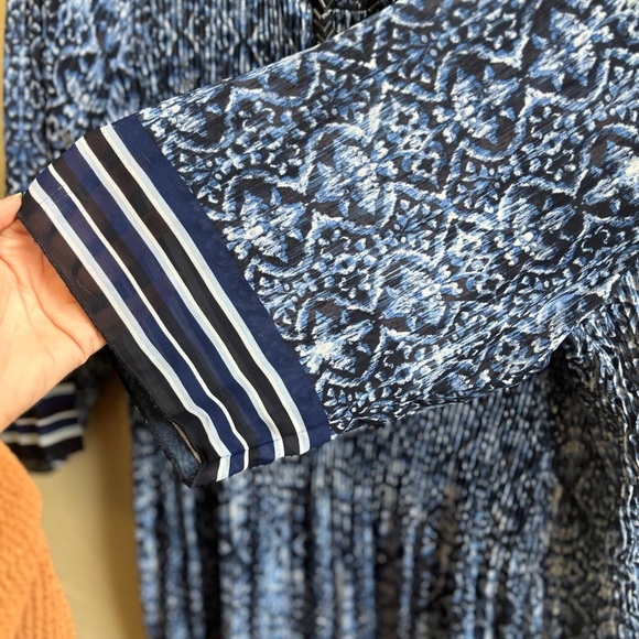 Catherines accordion pop over Artsy Beaded Blouse size 2x office professional - Picture 4 of 9